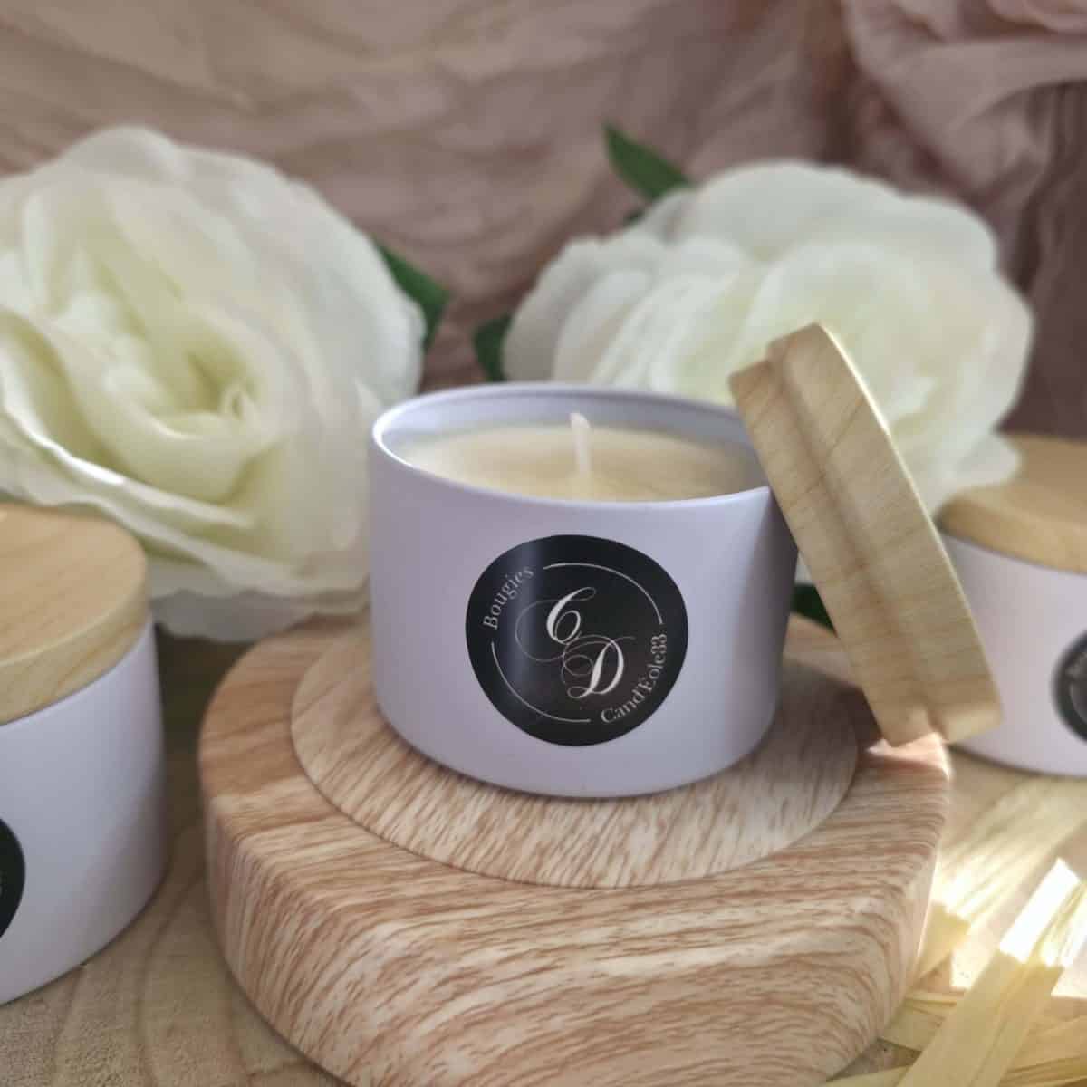 Bougie de massage Tahiti, karité et parfum monoï