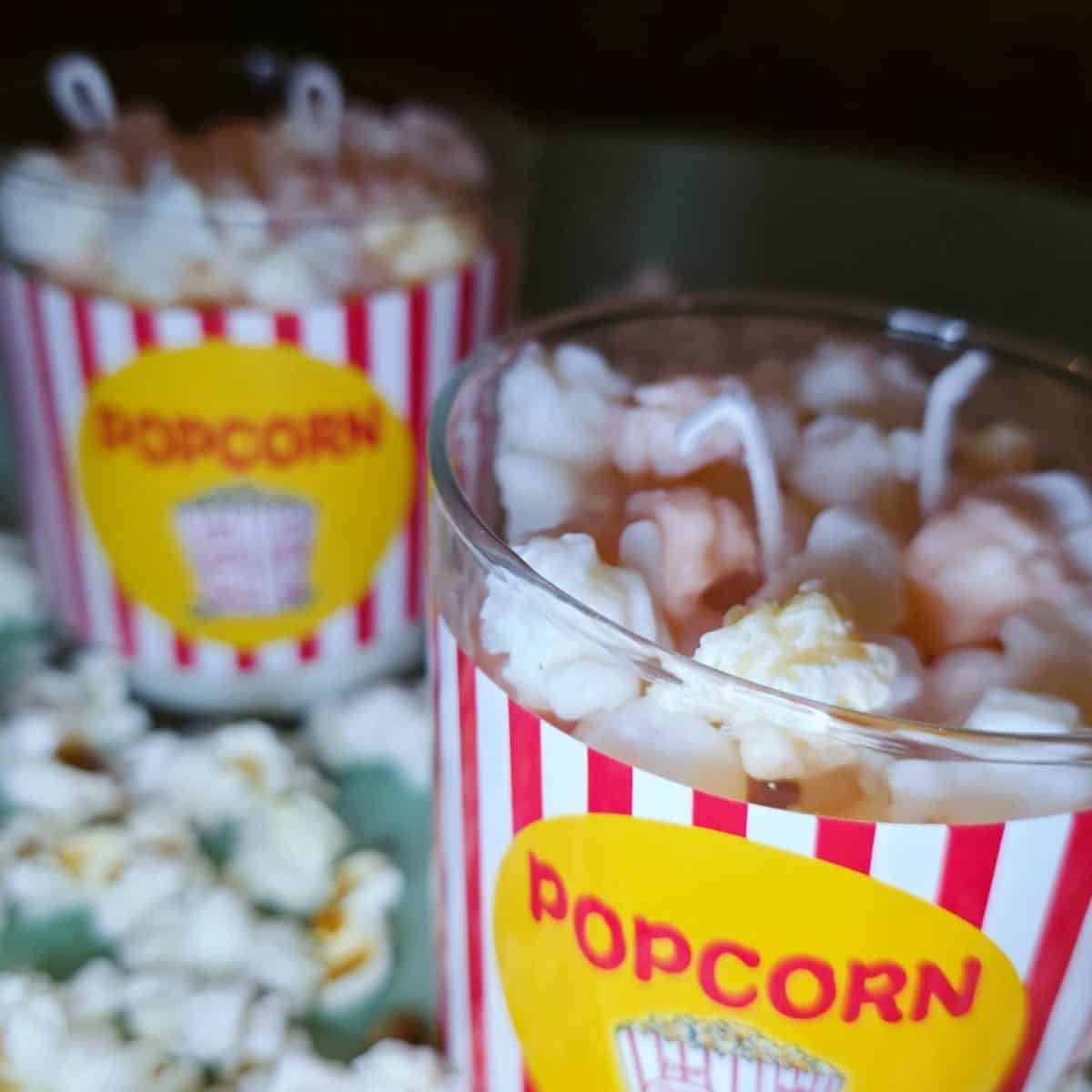 Bougie Pop-Corn, trompe-l’œil gourmand au caramel