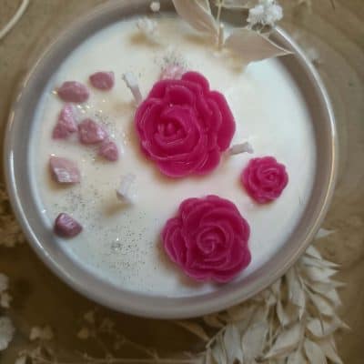 Bougie Roseraie, roses sculptées au parfum Spa Feeling