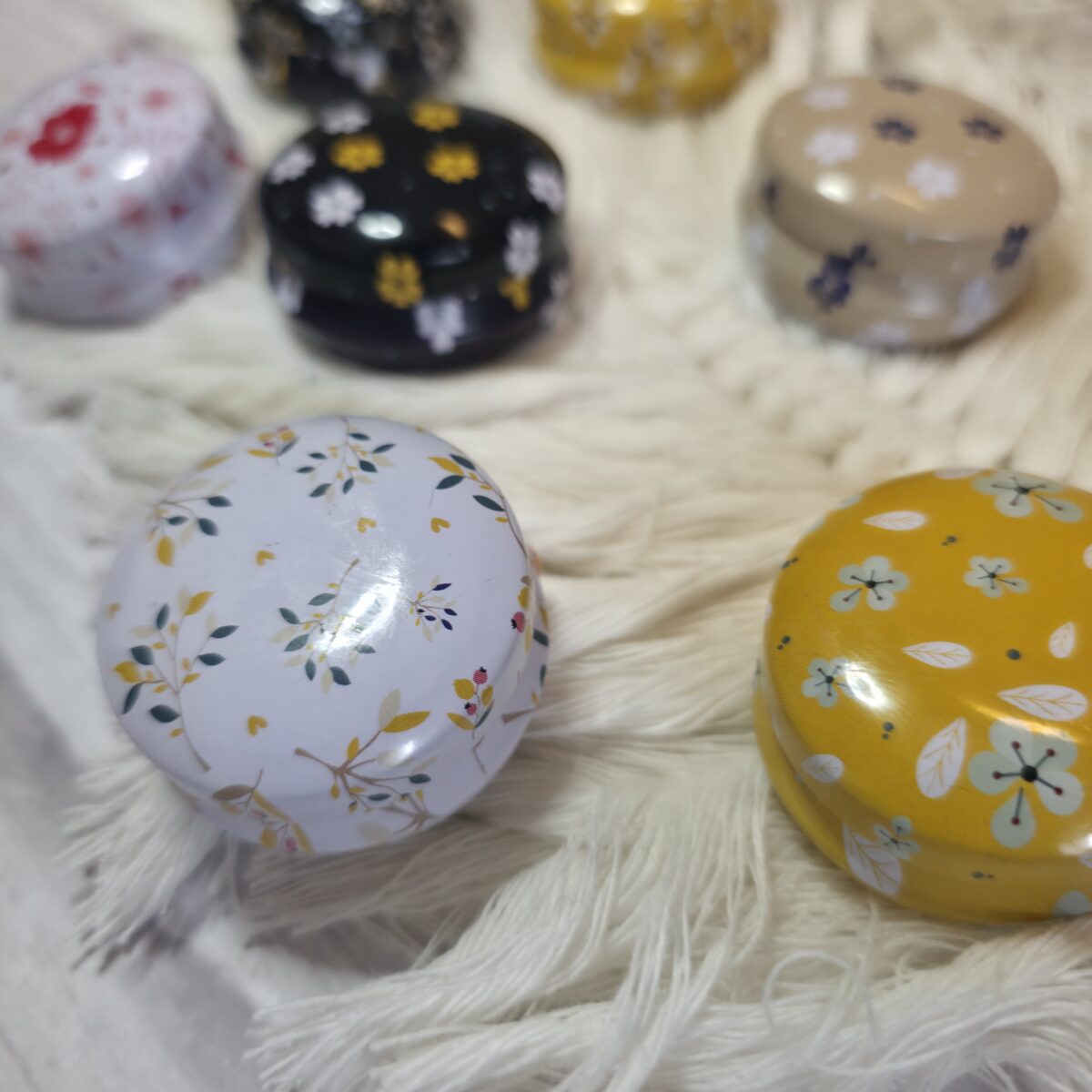 Douceur de Macaron : Soin des Lèvres au Naturel Parfum Fleurs de Cerisier - Bougie artisanale Soins des Lèvres & Baumes faite main en Sud-Gironde (3)