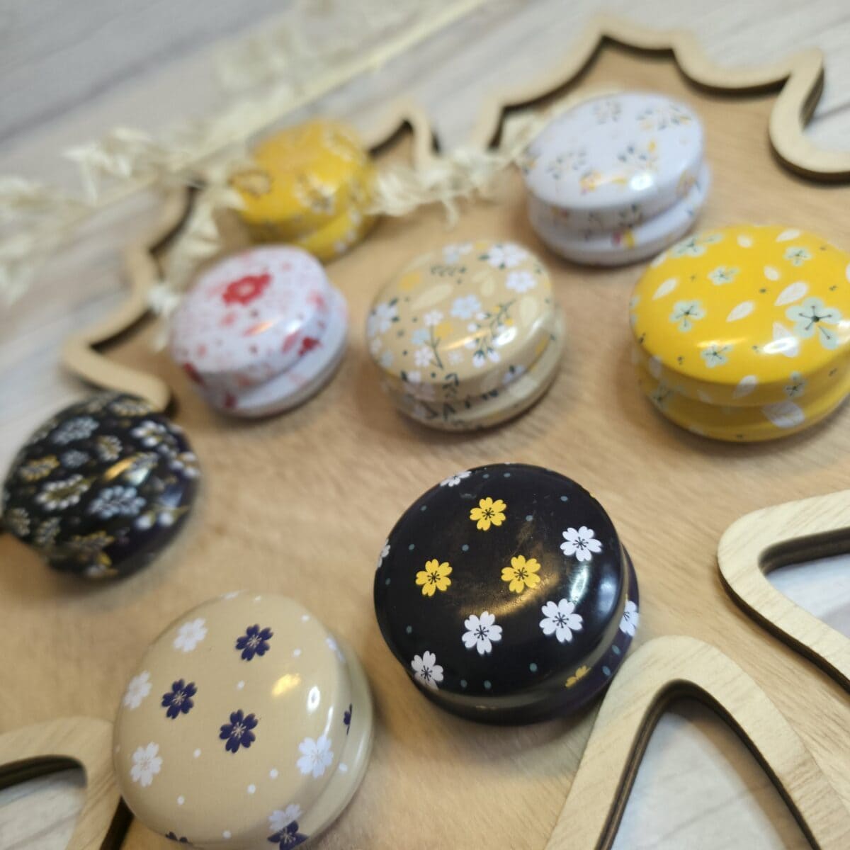 Douceur de Macaron : Soin des Lèvres au Naturel Parfum Pêche Blanche - Bougie artisanale Soins des Lèvres & Baumes faite main en Sud-Gironde (2)