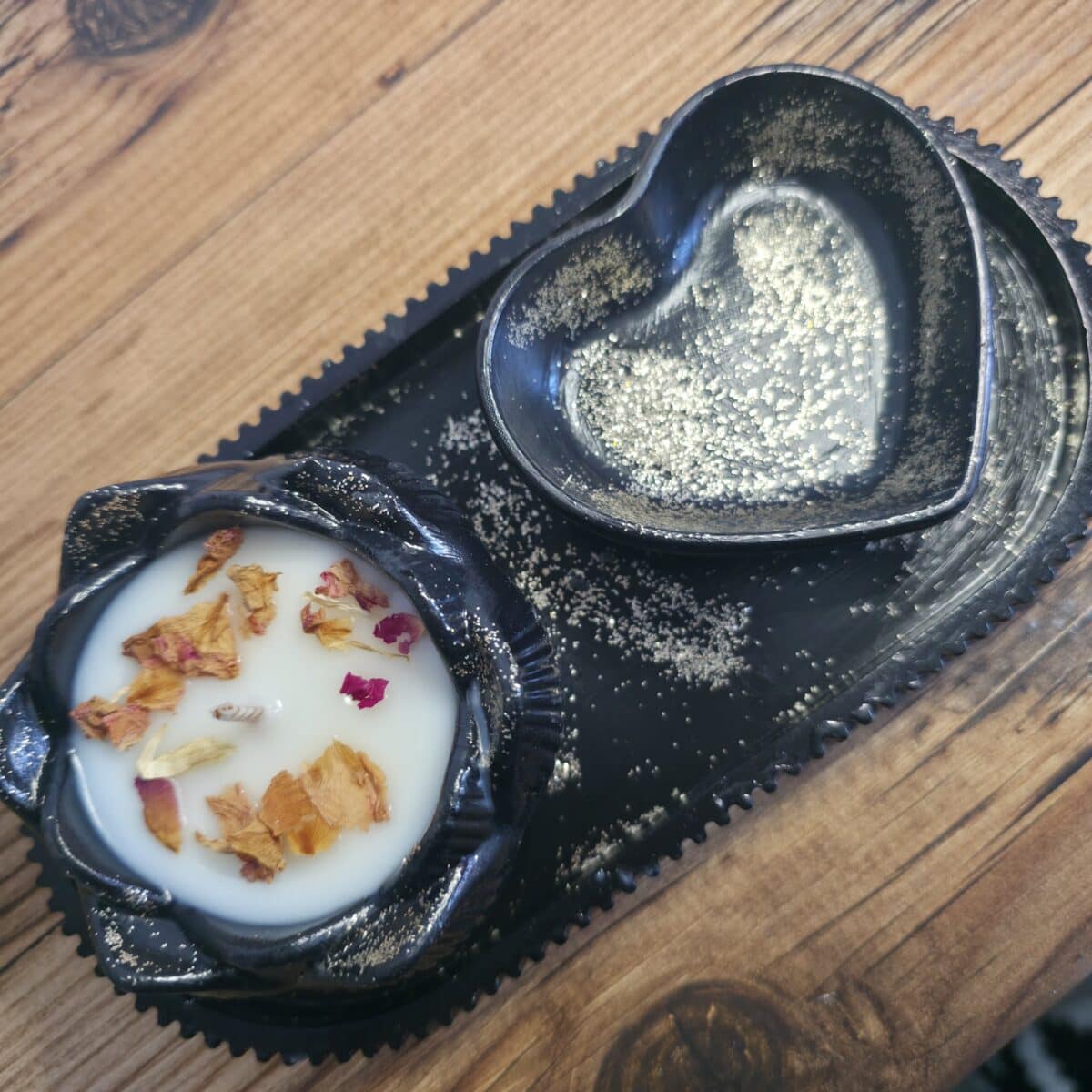 Bougie Plateau Fantaisie « Coeur » – Set Trio en Plâtre Pailleté - Bougie artisanale Bougies Fleuries faite main en Sud-Gironde
