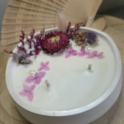 Bougie Bouquet de nacre – Contenant en Plâtre à Effet Perlé - Bougie artisanale Bougies Fleuries faite main en Sud-Gironde (3)