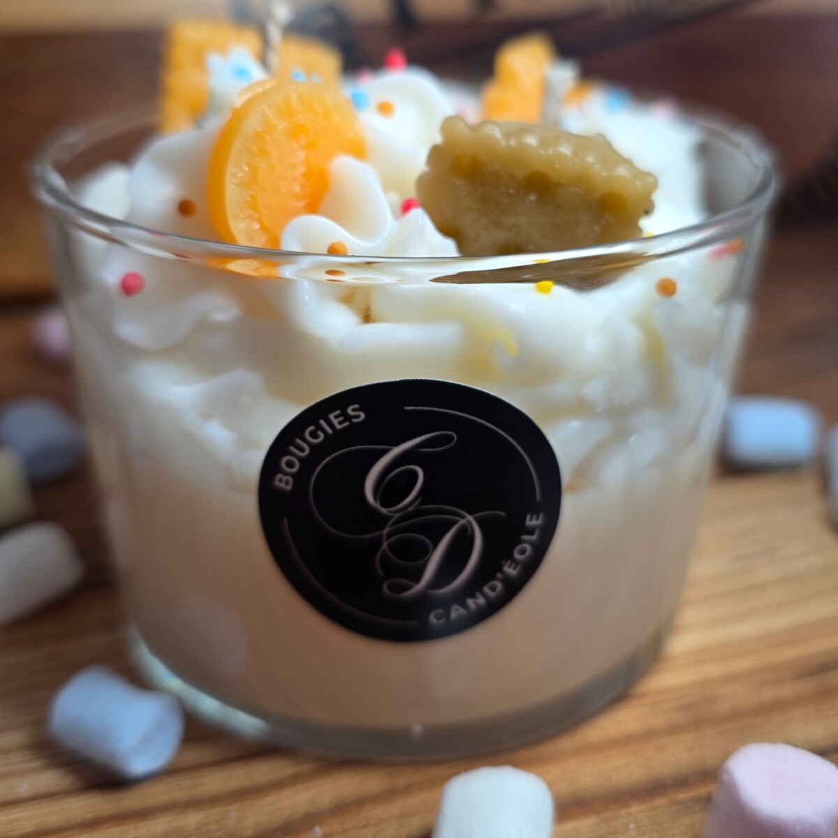 Bougie Souvenir Glacé, coupe chantilly à la vanille