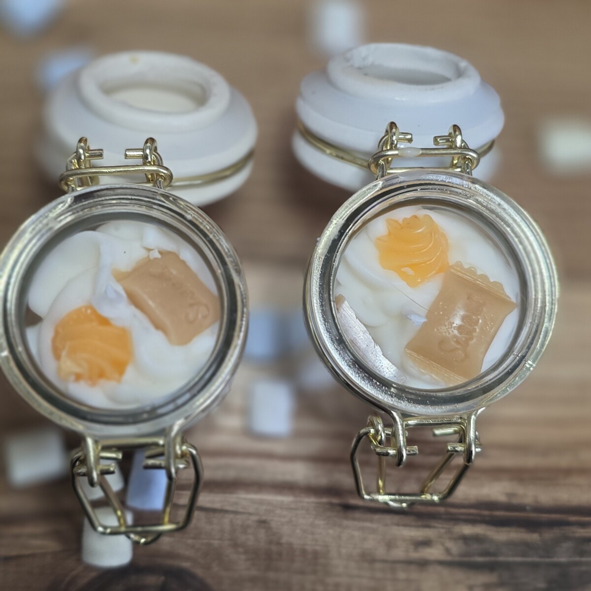 Bougie Tiny Candle Brioche, bocal gourmand